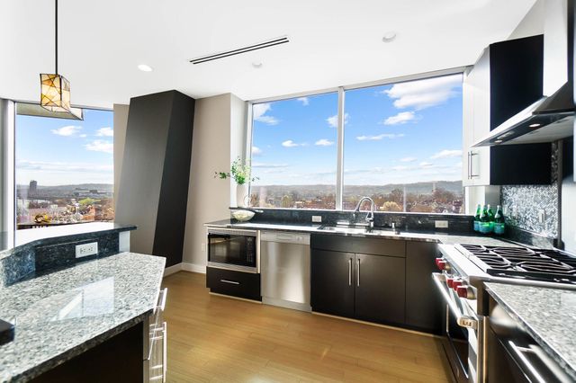 1 Roebling Way, 906, Covington, KY 41011