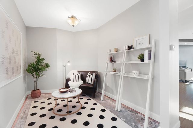 1 Roebling Way, 906, Covington, KY 41011