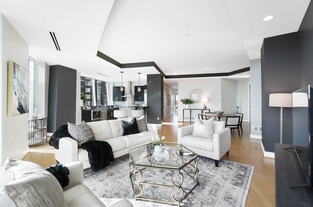 1 Roebling Way, 906, Covington, KY 41011