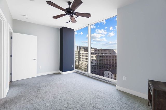 1 Roebling Way, 906, Covington, KY 41011