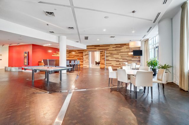 1 Roebling Way, 906, Covington, KY 41011