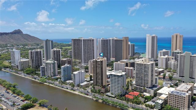 320 Liliuokalani Avenue 903, Honolulu, HI 96815