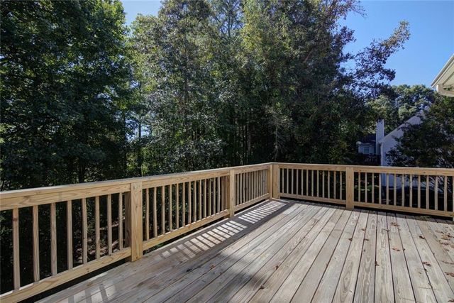 6960 N Glen Drive, Cumming, GA 30028