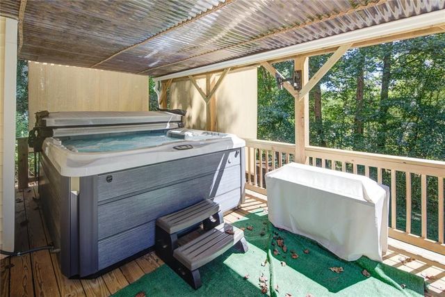6960 N Glen Drive, Cumming, GA 30028