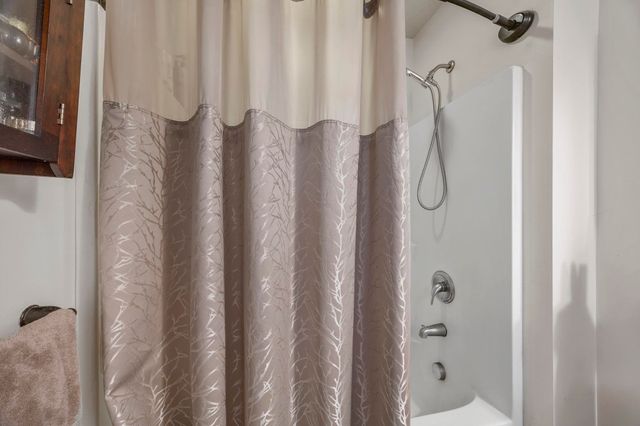 610 Chastine Drive, Spartanburg, SC 29301