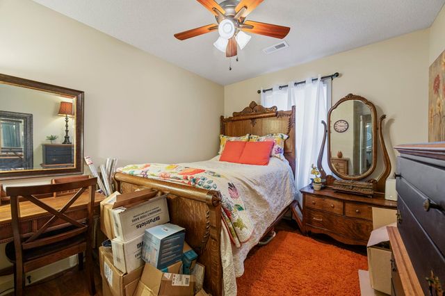 610 Chastine Drive, Spartanburg, SC 29301