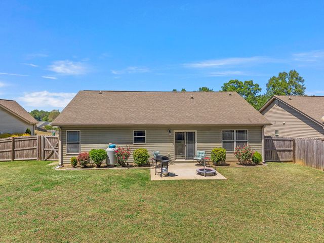 610 Chastine Drive, Spartanburg, SC 29301