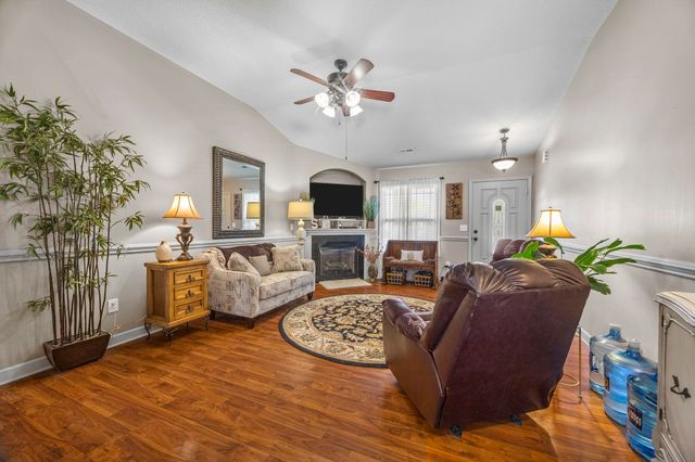 610 Chastine Drive, Spartanburg, SC 29301