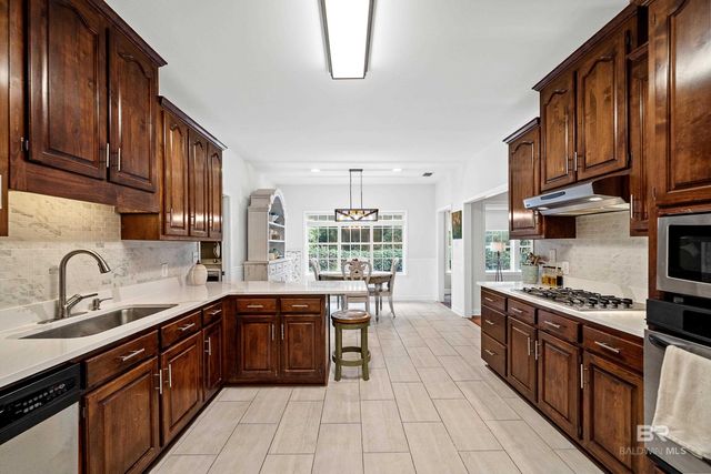 31072 Oakleigh Drive, Spanish Fort, AL 36527