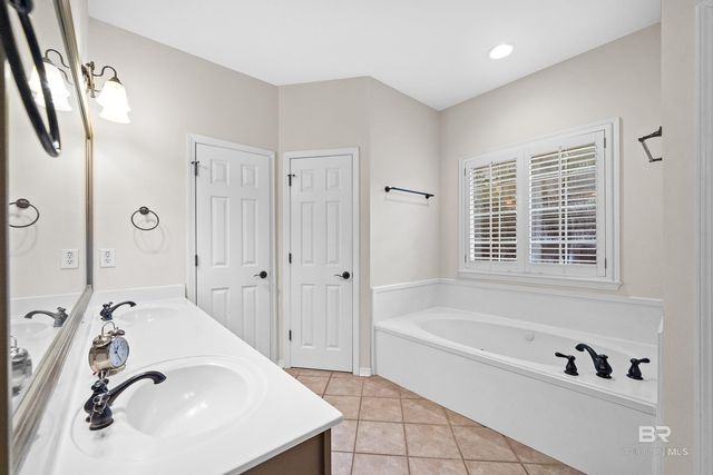 31072 Oakleigh Drive, Spanish Fort, AL 36527