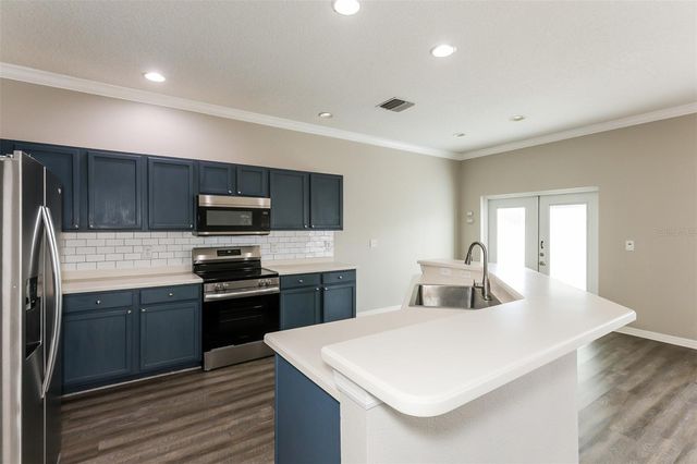 814 COADE STONE DRIVE, Seffner, FL 33584