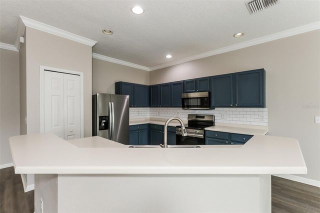 814 COADE STONE DRIVE, Seffner, FL 33584