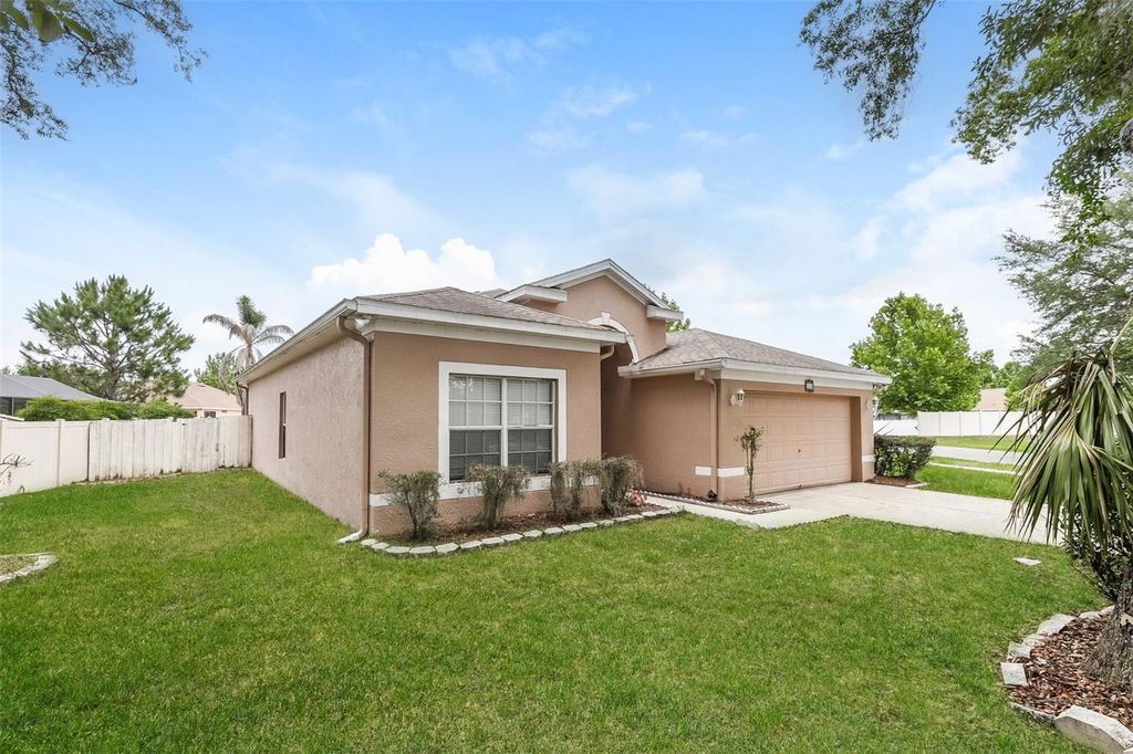 814 COADE STONE DRIVE, Seffner, FL 33584