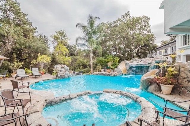 4305 N Sunflower Avenue, Covina, CA 91724