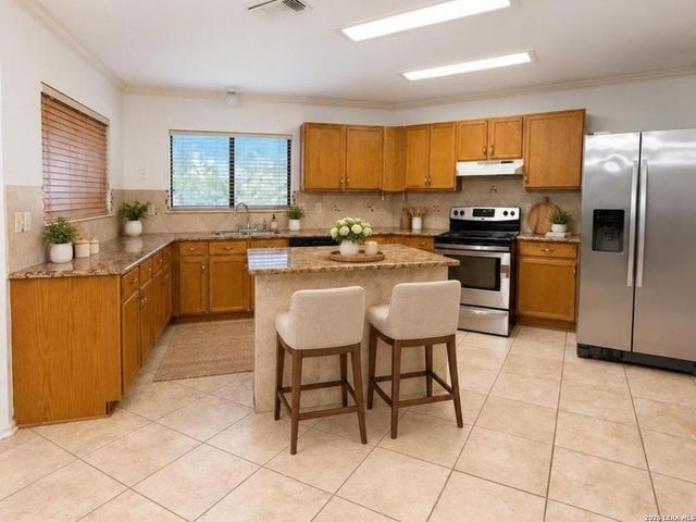 8119 Cantura Mls, Converse, TX 78109