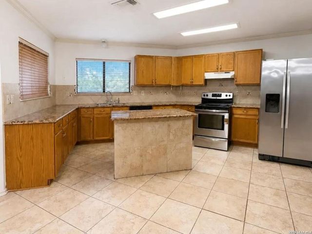 8119 Cantura Mls, Converse, TX 78109