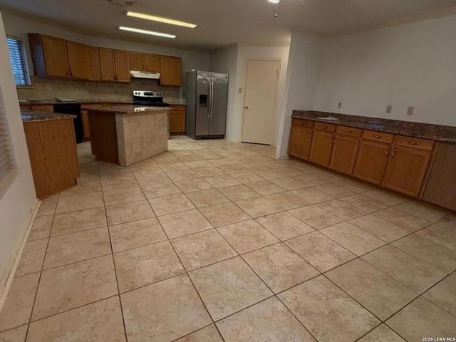 8119 Cantura Mls, Converse, TX 78109