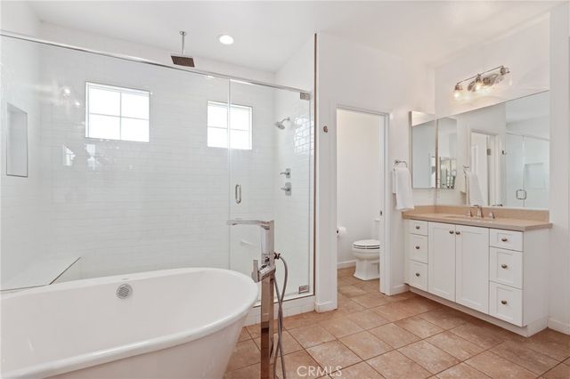 403 Aura Drive, Costa Mesa, CA 92626