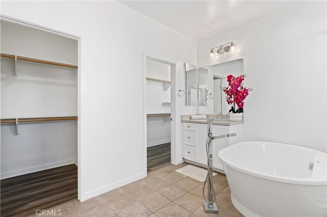 403 Aura Drive, Costa Mesa, CA 92626