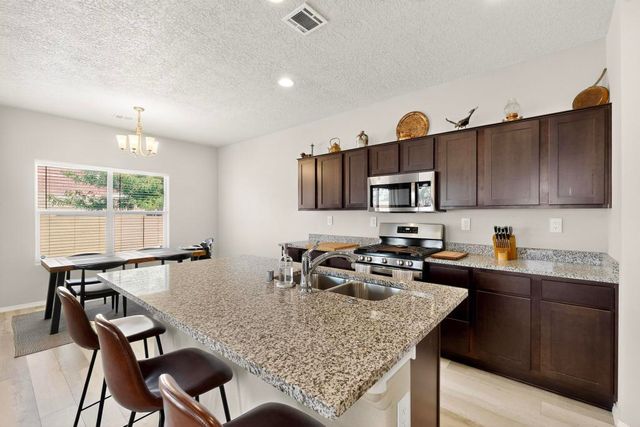 9609 Sage Ranch Court SW, Albuquerque, NM 87121