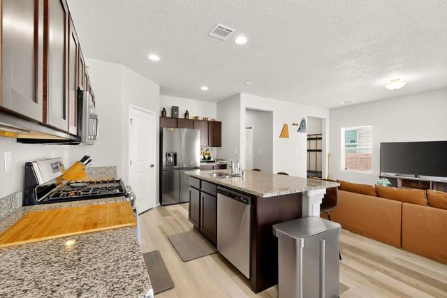 9609 Sage Ranch Court SW, Albuquerque, NM 87121