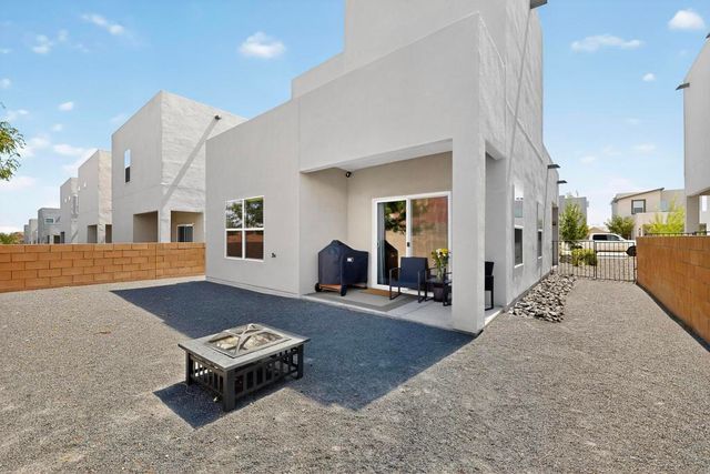 9609 Sage Ranch Court SW, Albuquerque, NM 87121