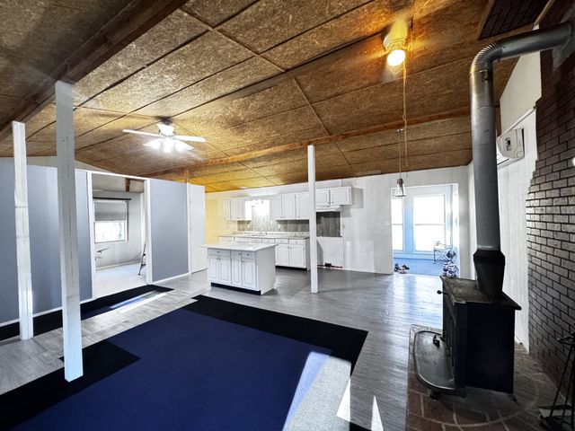 829 SR 399, Palmer, TN 37365