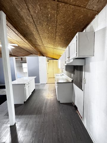 829 SR 399, Palmer, TN 37365