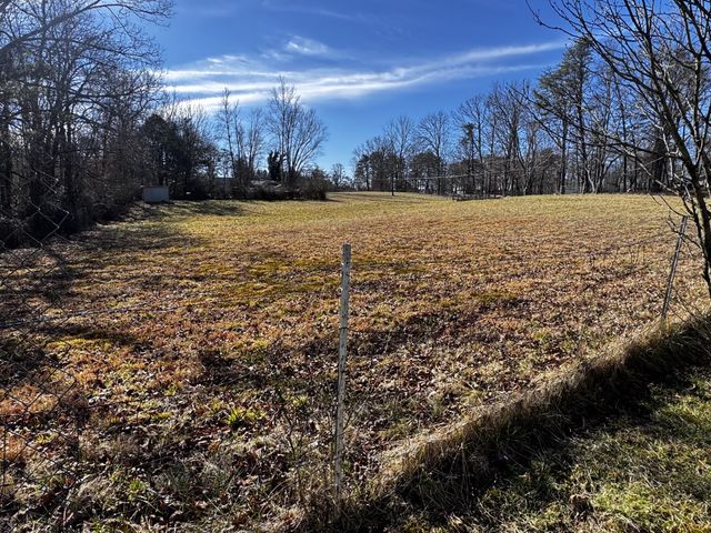 829 SR 399, Palmer, TN 37365