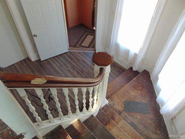 110 E River Street, Ontonagon, MI 49953