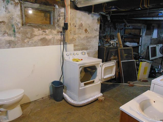 110 E River Street, Ontonagon, MI 49953