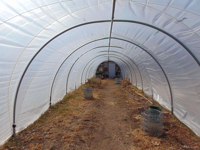 110 E River Street, Ontonagon, MI 49953