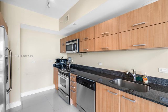 350 S Miami Ave 2515, Miami, FL 33130