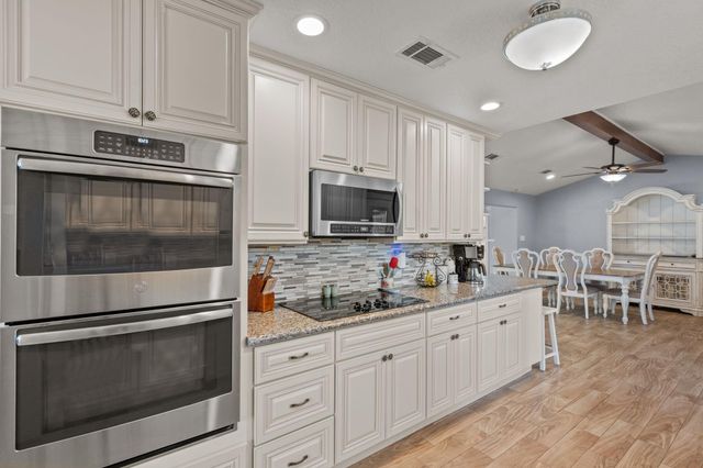 7010 Bluebird Lane, Alvin, TX 77511