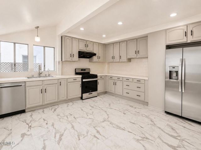 1941 Fletcher Avenue, South Pasadena, CA 91030