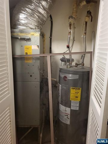 7430 Kennedy Boulevard 103, North Bergen, NJ 07047