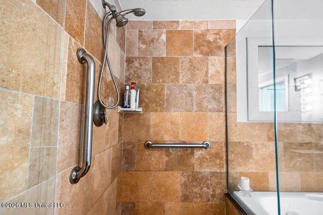 2060 Beach Boulevard, 1204, Biloxi, MS 39531