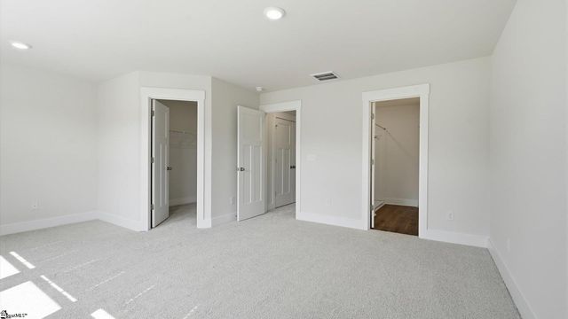 44 Shoemaker Road, Greenville, SC 29617