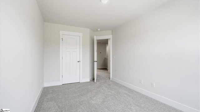 44 Shoemaker Road, Greenville, SC 29617