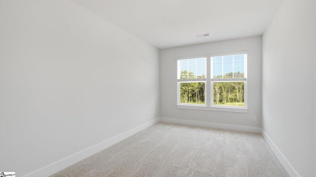 44 Shoemaker Road, Greenville, SC 29617