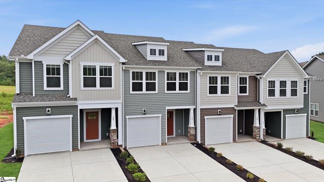 44 Shoemaker Road, Greenville, SC 29617