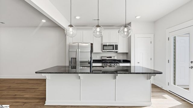 44 Shoemaker Road, Greenville, SC 29617
