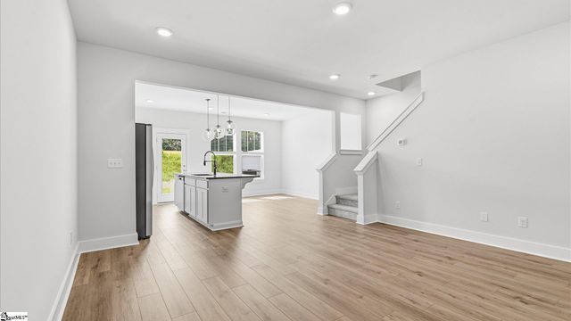 44 Shoemaker Road, Greenville, SC 29617
