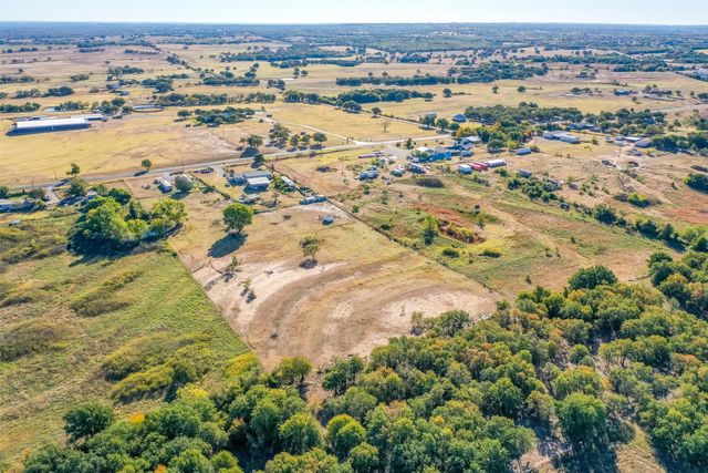 7866 FM 920, Poolville, TX 76487