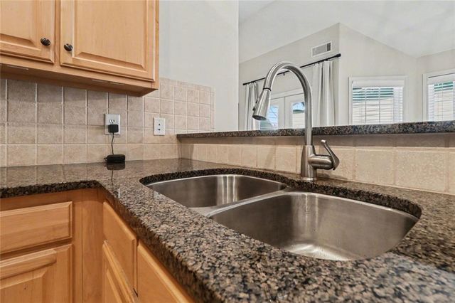 275 Villa Creek Parkway, Canton, GA 30114