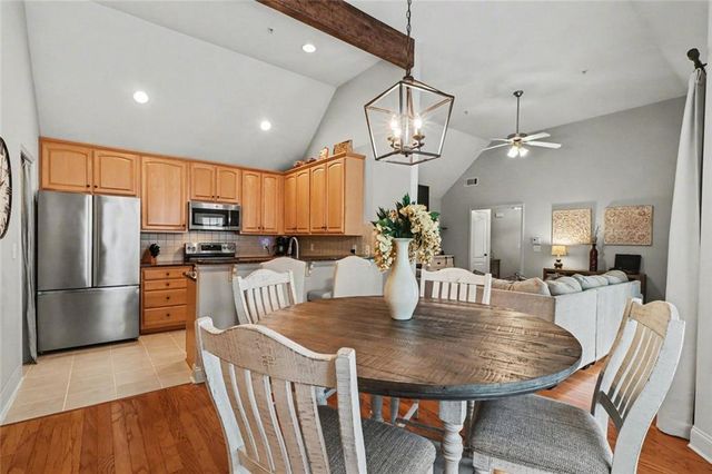 275 Villa Creek Parkway, Canton, GA 30114