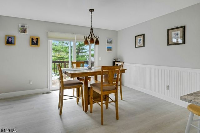 11 Bradford Ter, Boonton Twp., NJ 07005