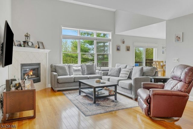 11 Bradford Ter, Boonton Twp., NJ 07005