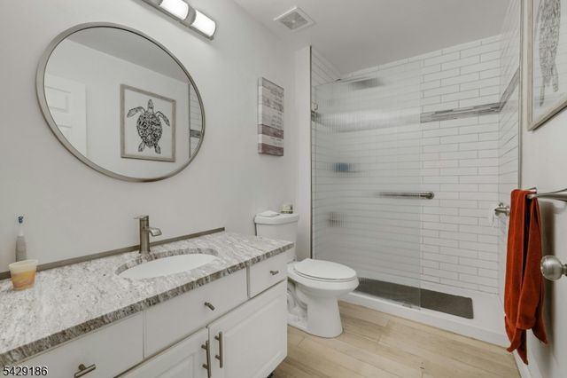 11 Bradford Ter, Boonton Twp., NJ 07005