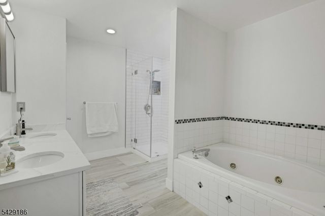 11 Bradford Ter, Boonton Twp., NJ 07005